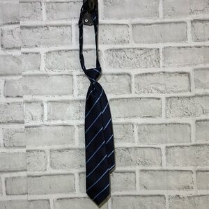4/$20 The children’s Place Navy and Light Blue Striped Tie